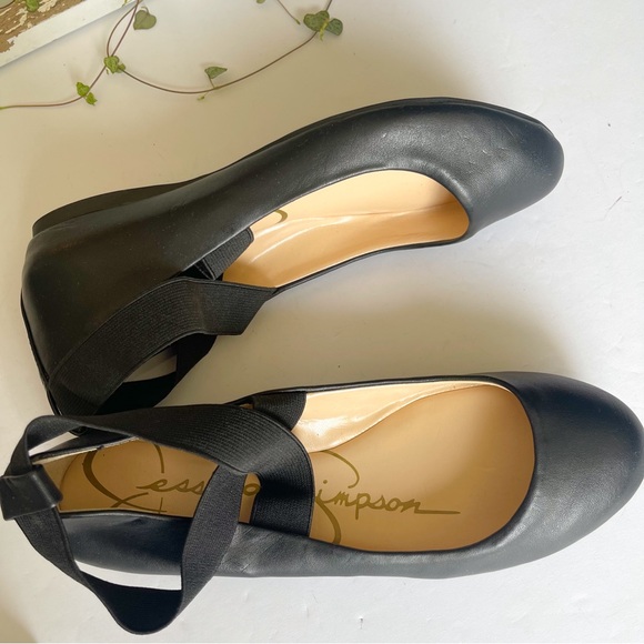 NEW Jessica Simpson Black Leather Ballet Flats - Picture 5 of 6